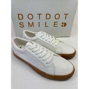 Dot Dot Smile White Size 8‎